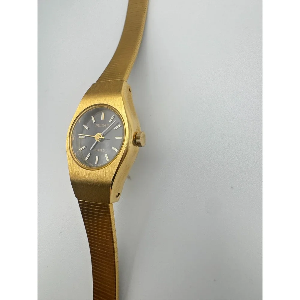 Vintage Pulsar Watch Ladies Gold Tone Black Dial NOS Working